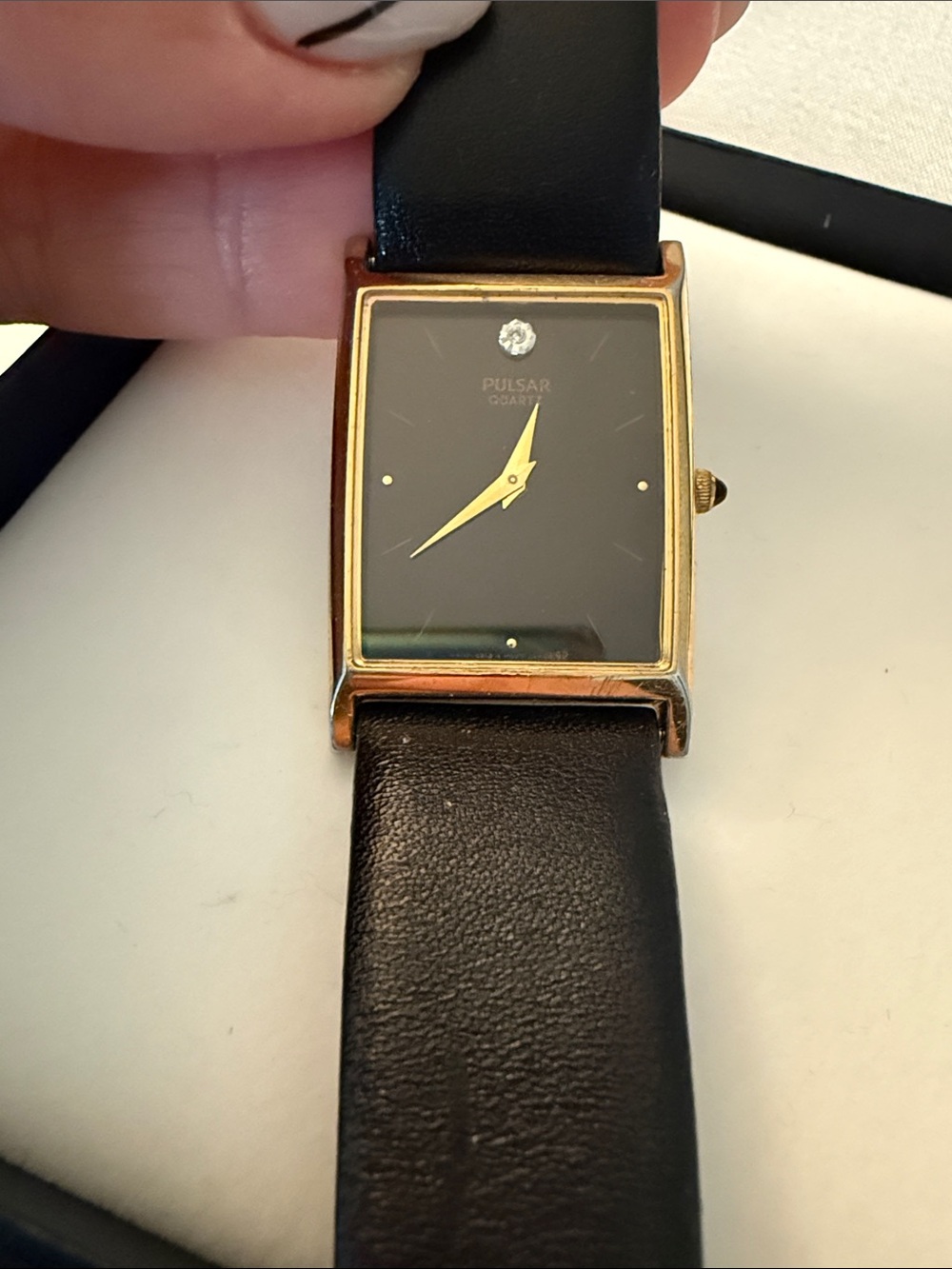 Pulsar men’s vintage Gold-Tone Rectangular Black Dial Watch Black Leather Strap - Picture 2 of 3